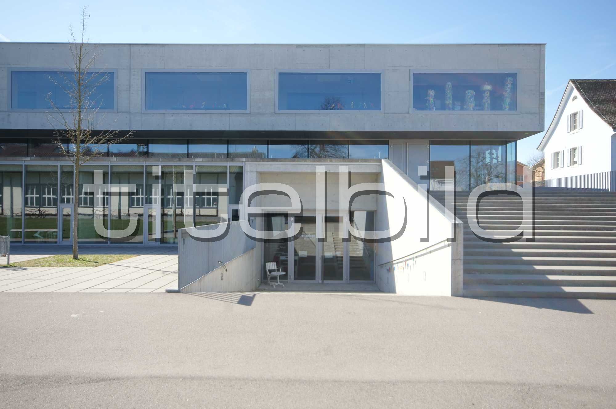 Projektbild-Nr. 1: Schulhaus Untere Heslibachstrasse