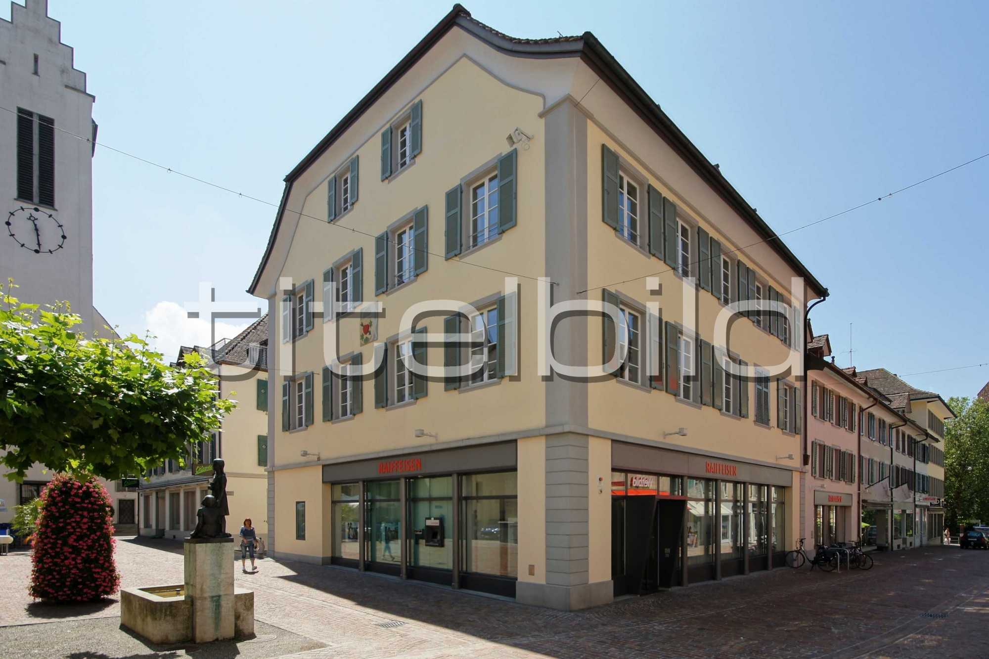 Projektbild-Nr. 0: Bankgebäude der Raiffeisenbank Frauenfeld