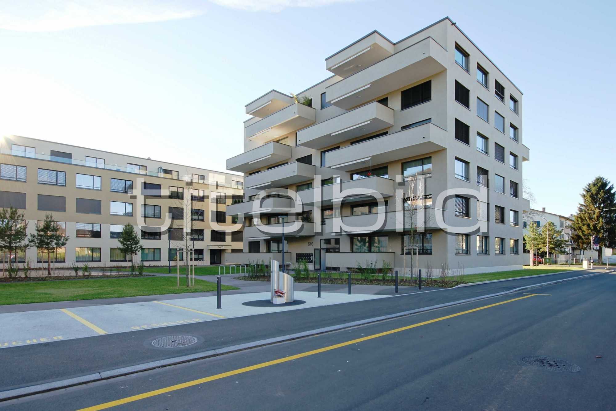 Projektbild-Nr. 1: Wohn- und Gewerbeüberbauung Luegisland Süd