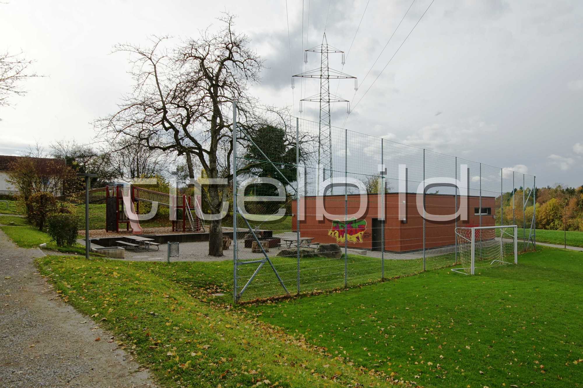 Projektbild-Nr. 3: Freizeitanlage und Trafostation