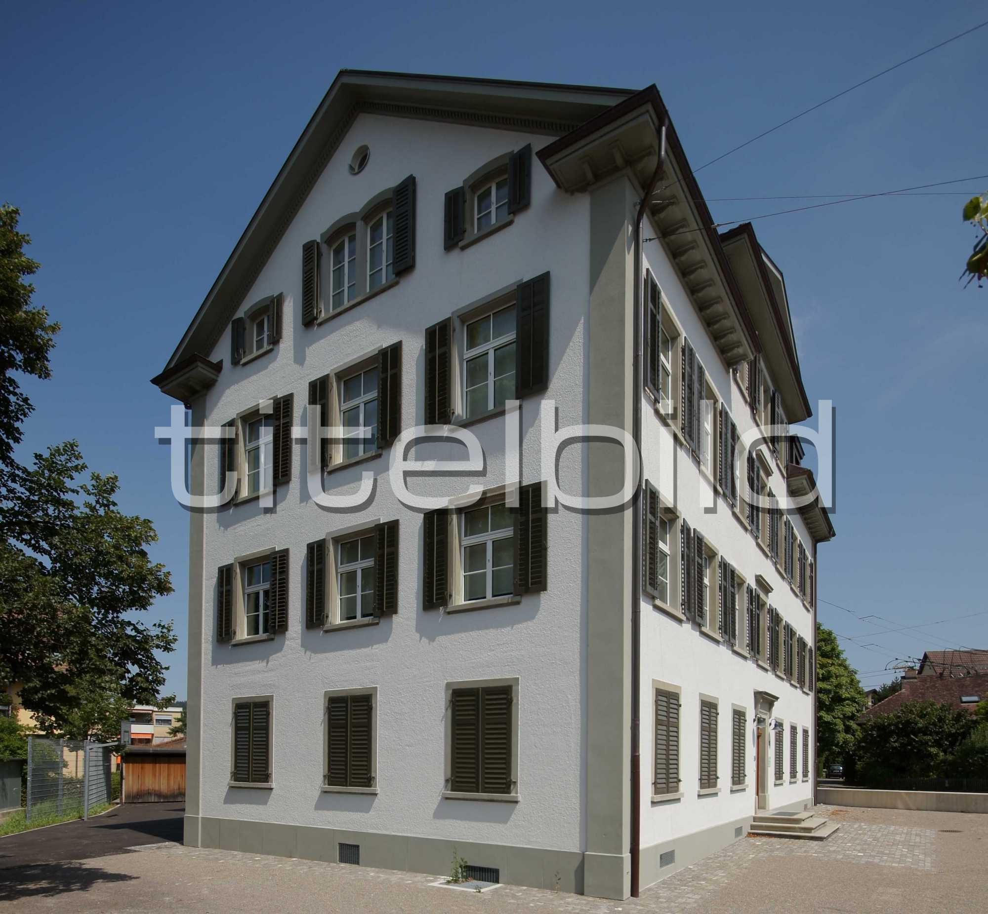 Projektbild-Nr. 1: Schulhaus Dorf