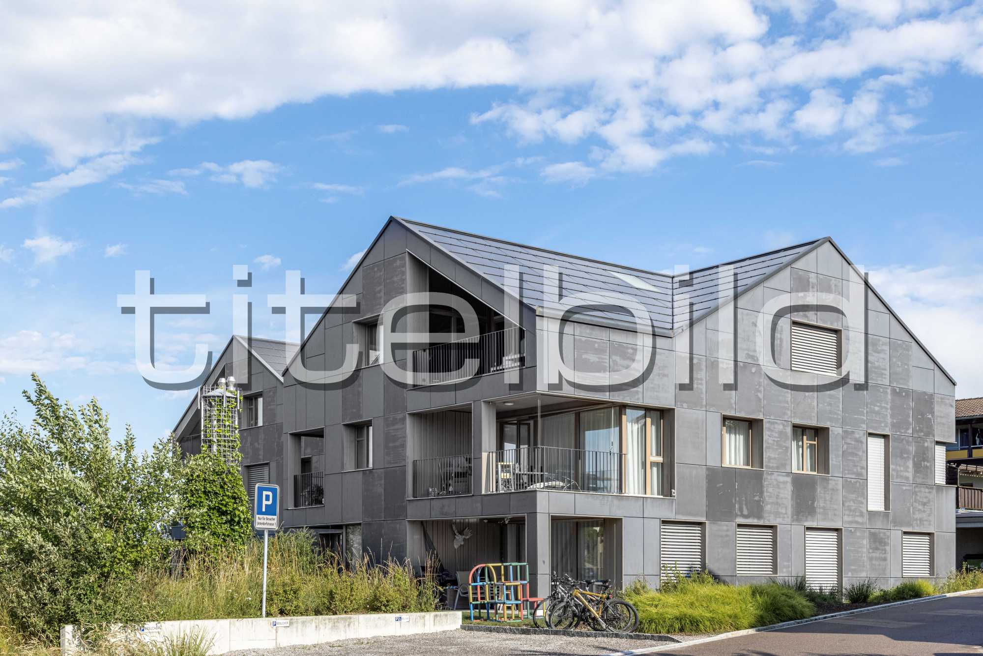 Projektbild-Nr. 2: ENERGIEAUTARKES MFH BRÜTTEN