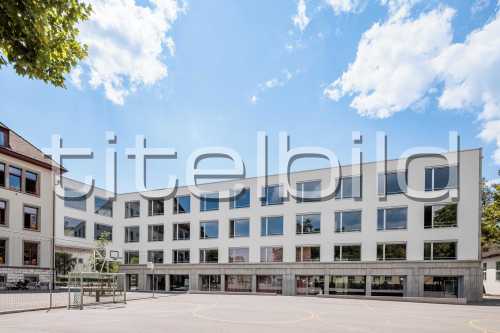 Bild-Nr: 2des Objektes Schulhaus Kirchacker / Altbau, Neubau, Rhyfallhalle